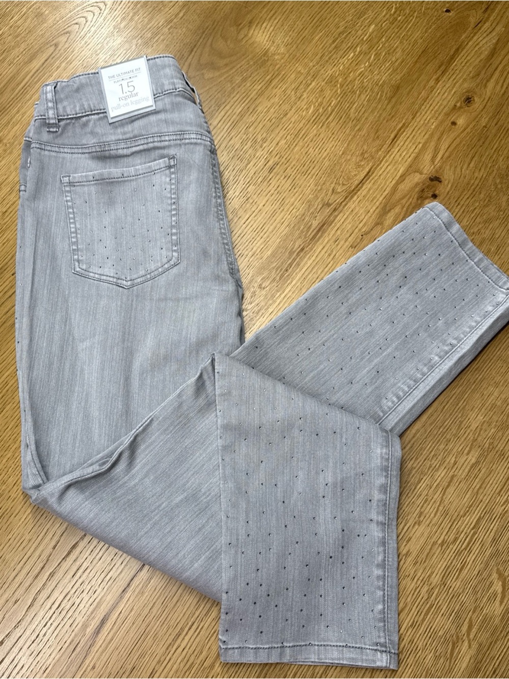 Chicos Ultimate Fit 1.5 Regular Pull-On Legging Platinum Denim Grey Rhinestones